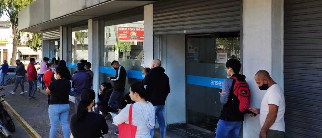 Unos 600 mil mendocinos cobrarán el refuerzo de ingresos de Anses