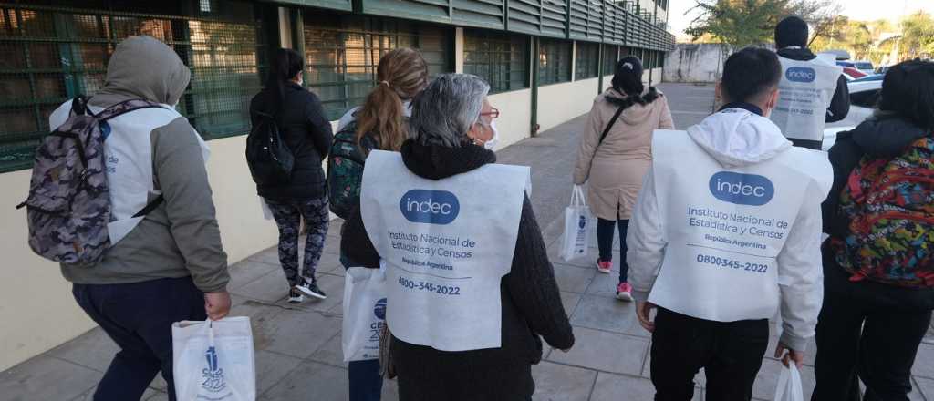 Comenzó el Censo presencial en 15 millones de viviendas