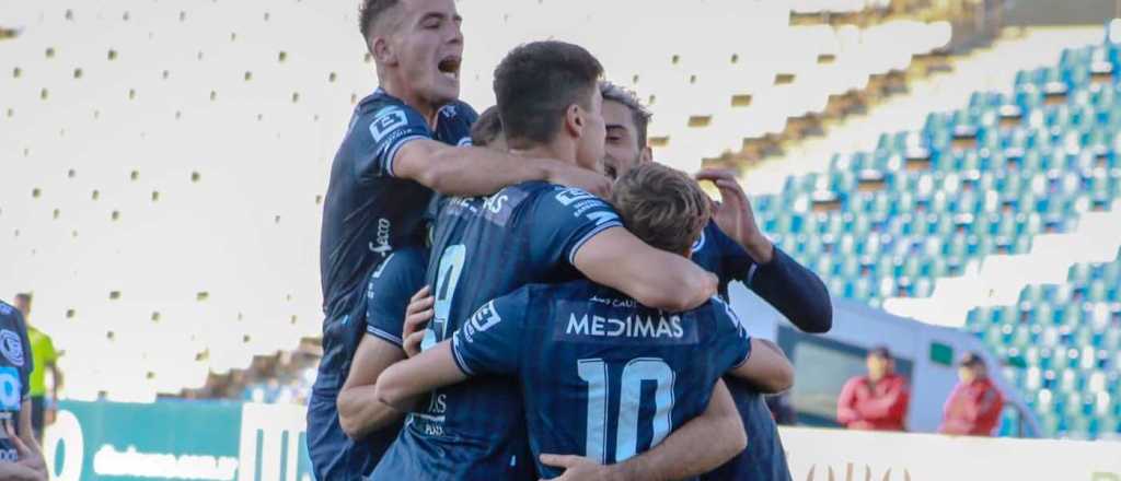 La Lepra goleó a Santamarina y acaricia el Reducido