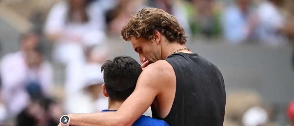 Qué le dijo Zverev a Báez tras el partidazo en Roland Garros