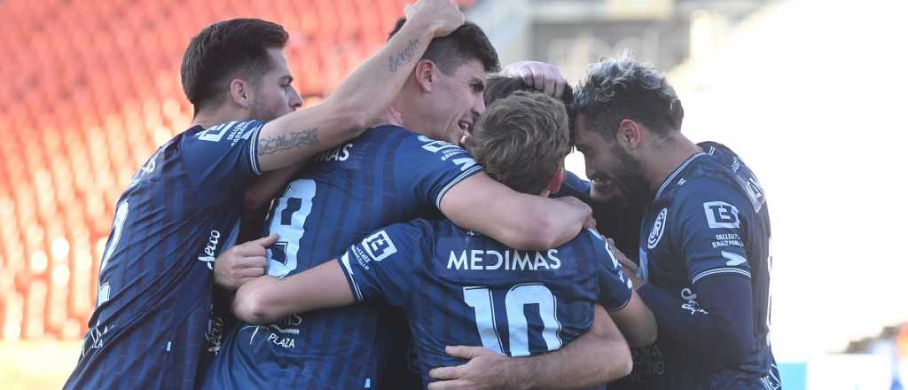 La Lepra busca los octavos de la Copa Argentina ante Vélez