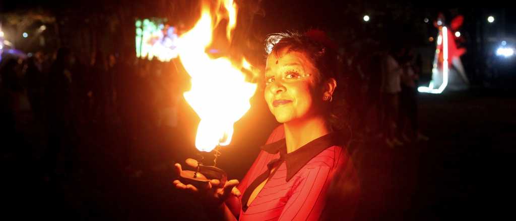 Llega "Noche de luz y fuego" a Guaymallén