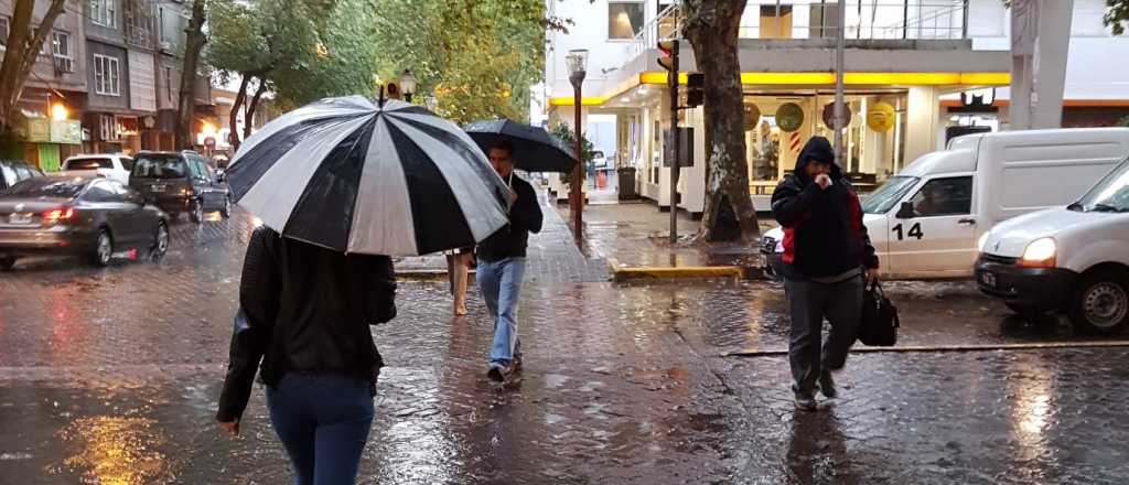 Jueves con tormentas y descenso de la temperatura en Mendoza