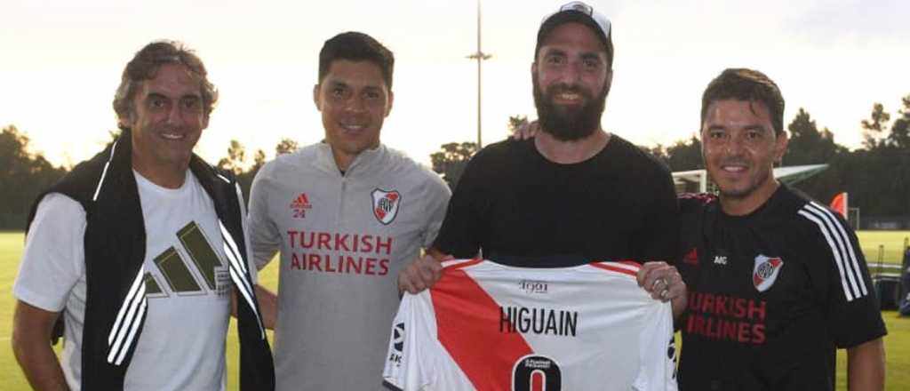 Higuaín reveló la charla que tuvo con Gallardo para volver a River