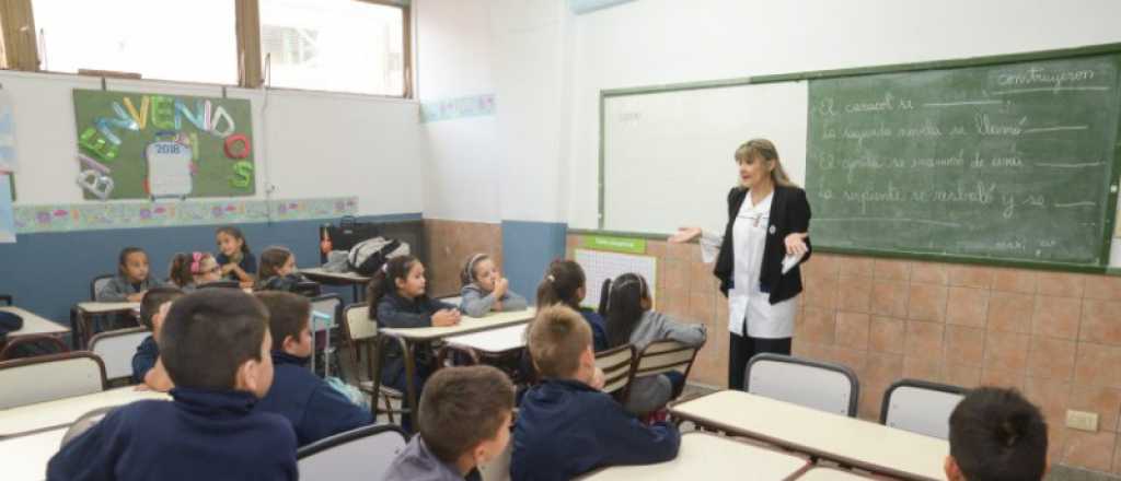 El Gobierno aseguró que les pagará a los docentes la jornada extendida