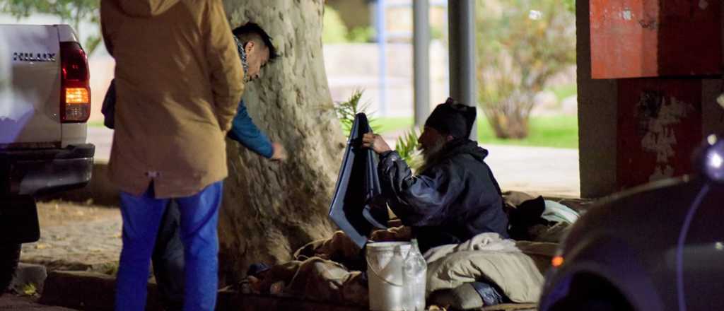 Frío extremo en Mendoza: qué pasa con las personas en situación de calle 