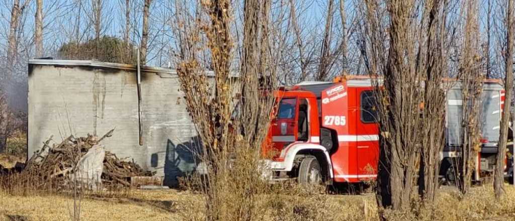 Encontraron un hombre quemado sobre la estufa en su casa en Guaymallén