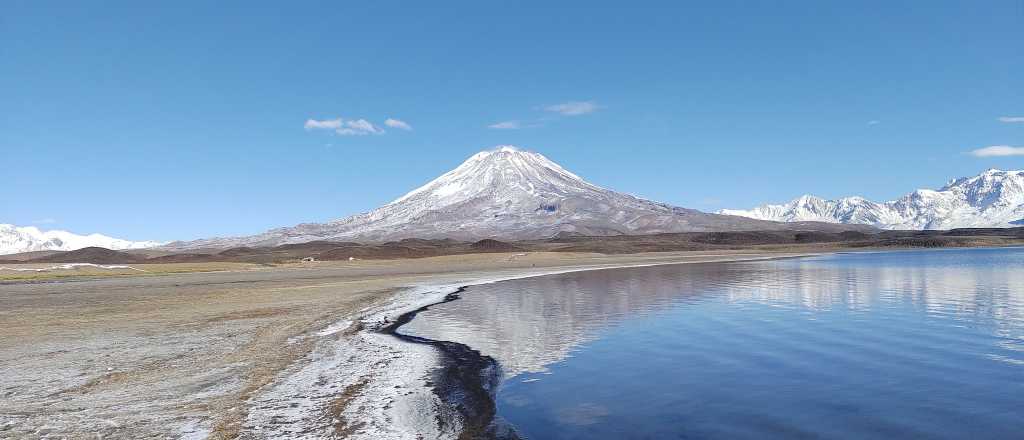 Imponente paisaje nevado en las Lagunas del Atuel y Diamante