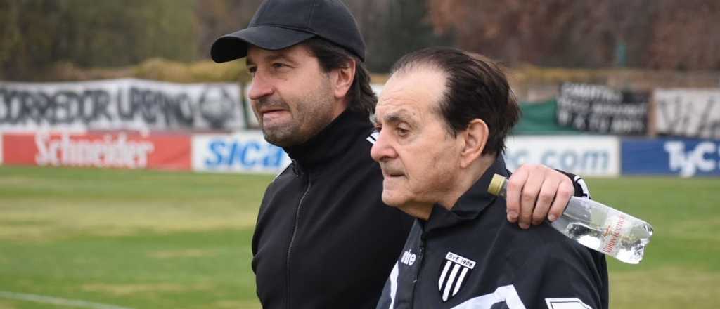 El funeral de Víctor Legrotaglie se lleva a cabo en el estadio de Gimnasia