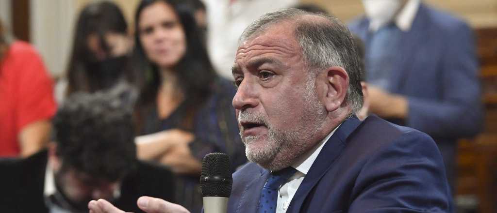 Luis Juez quiere que Cristina "sea candidata así la cagamos a votos"