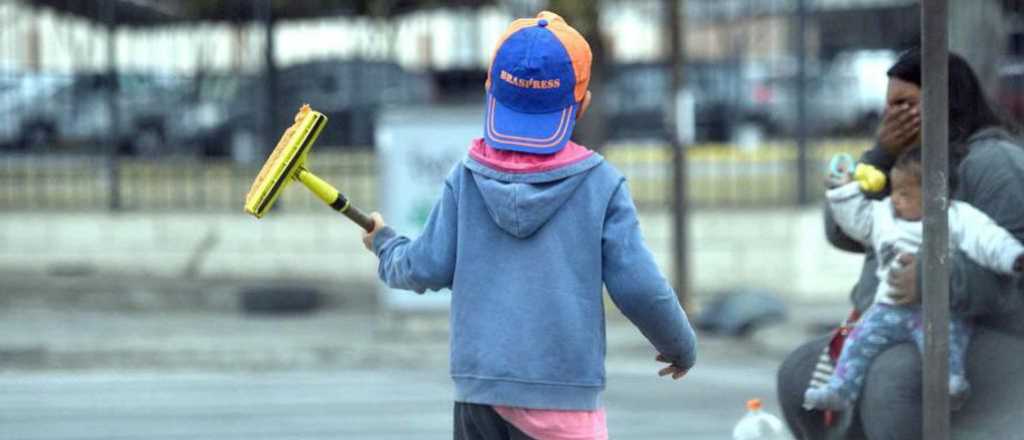 Un tribunal tucumano aseguró que hacer mendigar a niños no es delito 