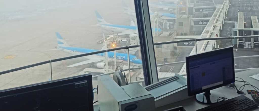 Por la niebla en Aeroparque, más de 20 vuelos debieron desviarse