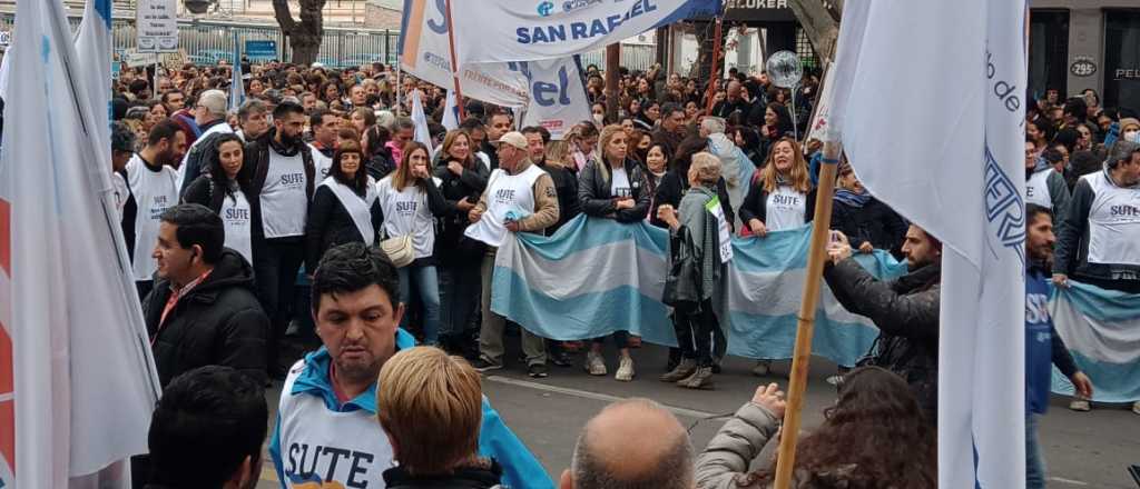 Paro docente: cuánta plata pierden, cómo viene el paro, el rol de los padres