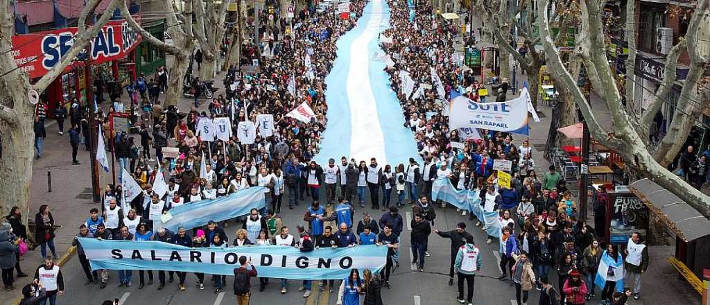 El gobierno descontará el paro docente y publicó los aumentos