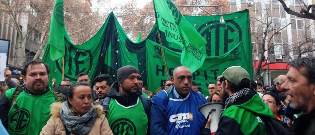 Los gremialistas que cortaron la calle por Macho pagarán 180 mil de multa