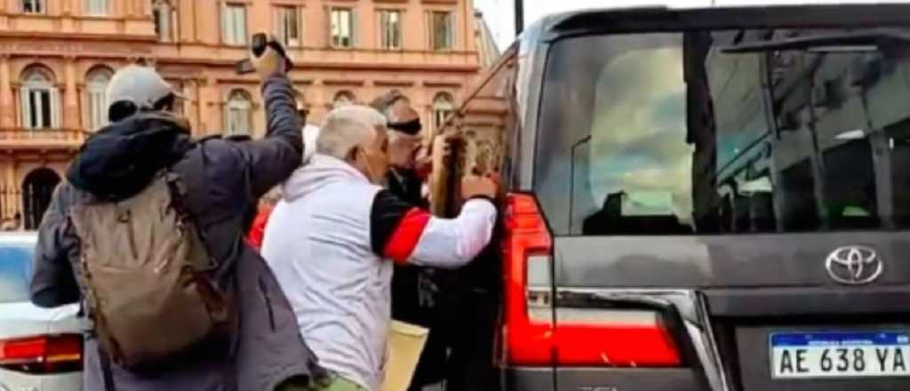 Incidentes antes de la llegada de Massa a Casa Rosada