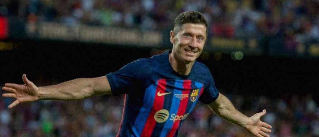 Clase pura: así fue el primer gol de Lewandowski en Barcelona