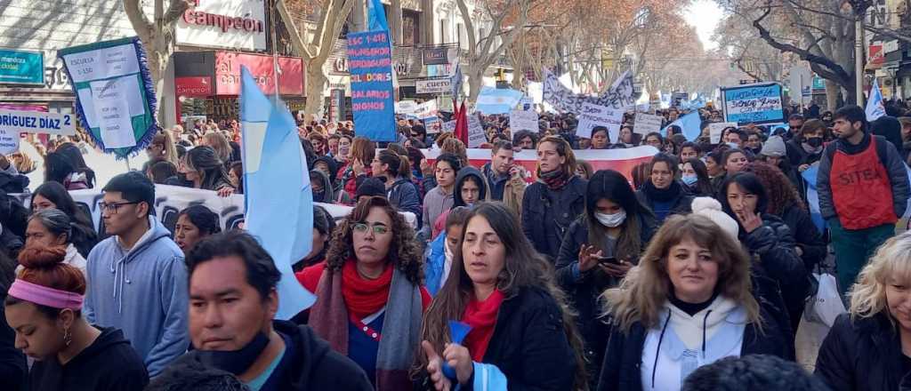 Ibáñez dijo que la marcha docente fue política y deberían "reclamarle a Nación"