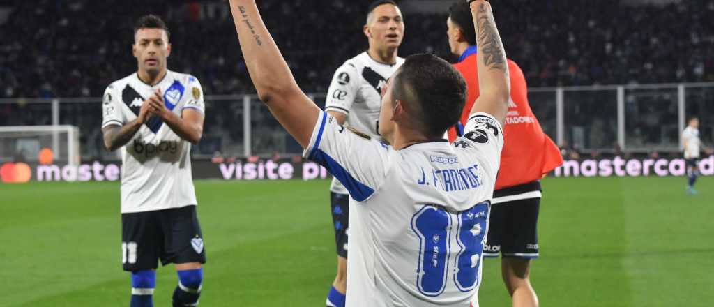 Vélez venció a Talleres en Córdoba y se metió en semifinales