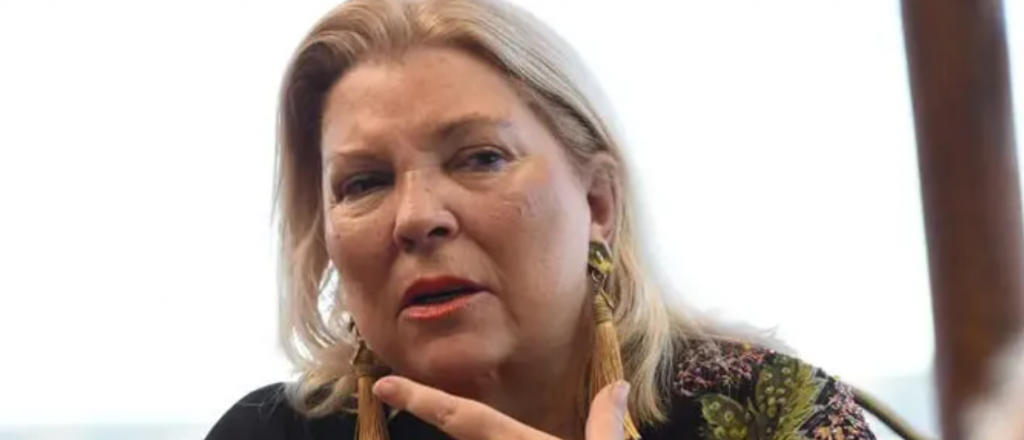 Carrió criticó a Milei: "Busca caos y va en contra de la Constitución"