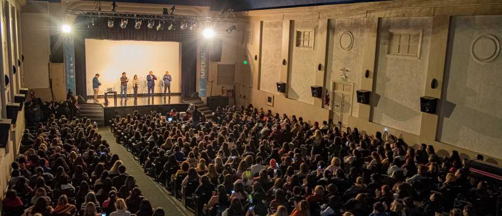 Maipú acompañó a más de 600 docentes en una capacitación