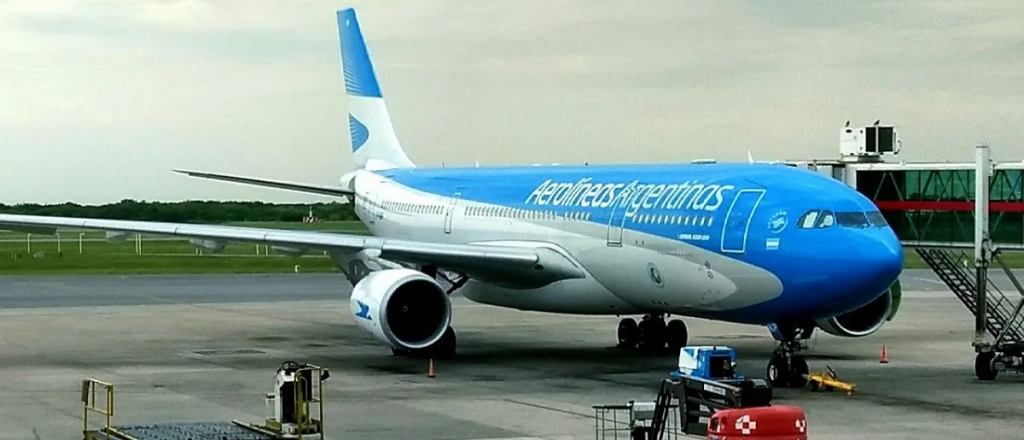 Paro en Aerolíneas: a qué hora comienza y a cuántos usuarios afecta