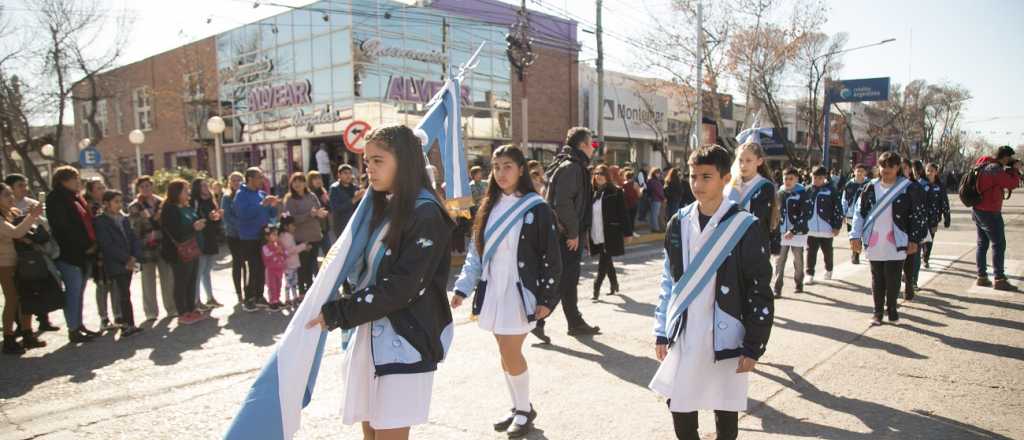 General Alvear festejó su 108° aniversario con el tradicional desfile