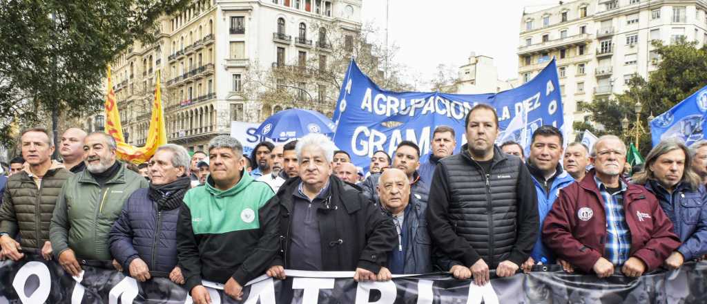 La CGT aseguró que esta puede ser "la primera de muchas movilizaciones"