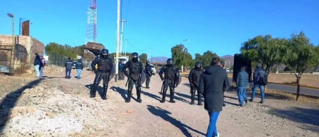 Desalojo en Las Heras: Vialidad reclama terrenos donde hay un barrio