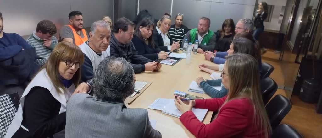 La paritaria entre el Gobierno y ATE pasó a un cuarto intermedio