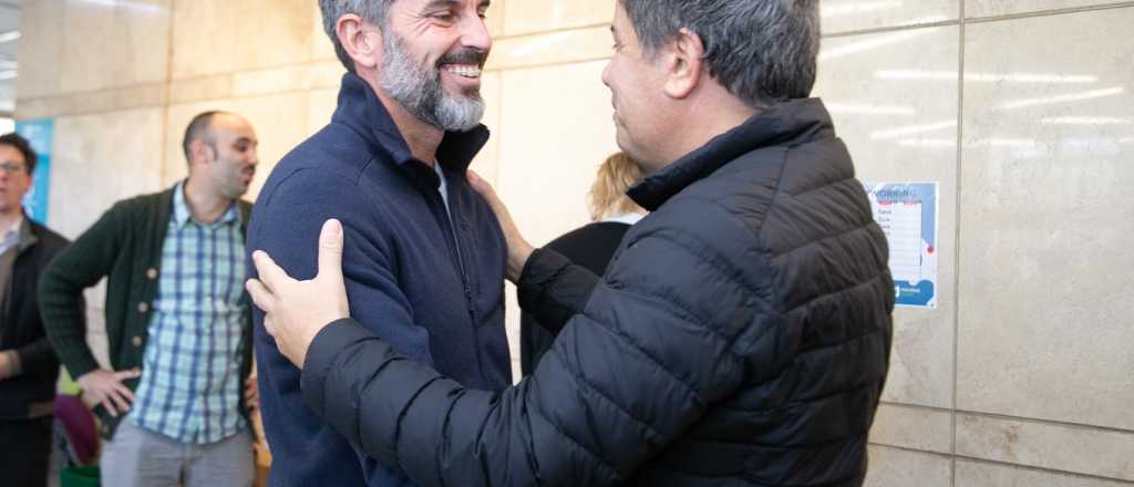 Ulpiano Suarez recibió a Manes en el Coworking de la Ciudad