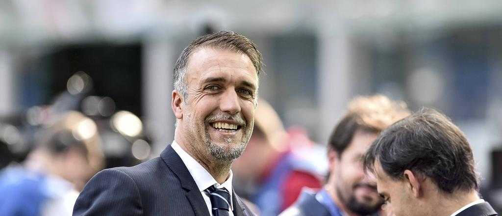 Batistuta llamó a un equipo del fútbol argentino y se ofreció como DT