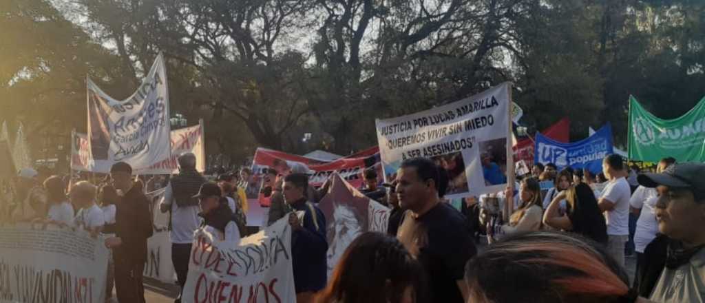 Mendocinos se unieron para reclamar justicia por víctimas de gatillo fácil