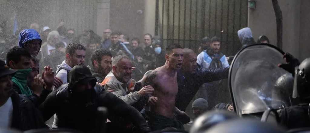 El ministro de Seguridad porteño defendió el operativo en Recoleta