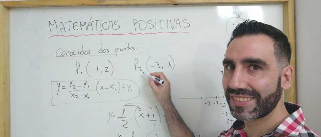 Profe youtuber explica matemáticas en aulas mendocinas con videojuego