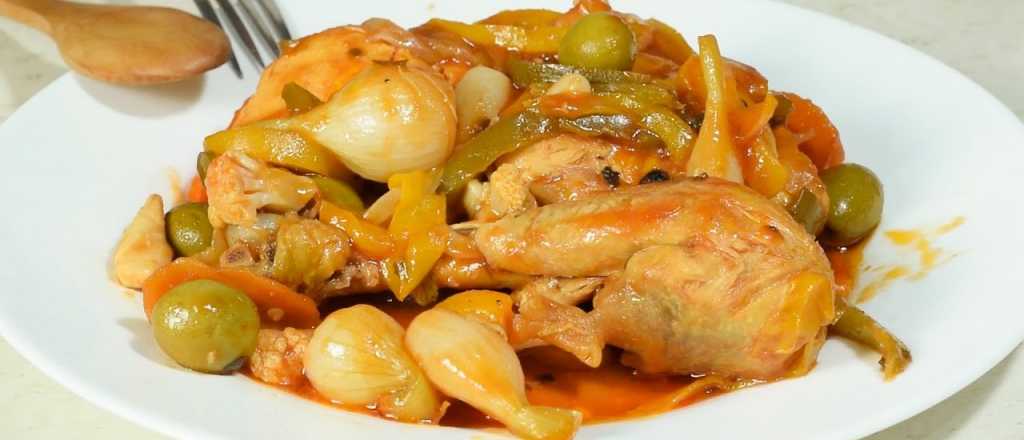 Un clásico argentino: cómo hacer pollo en escabeche