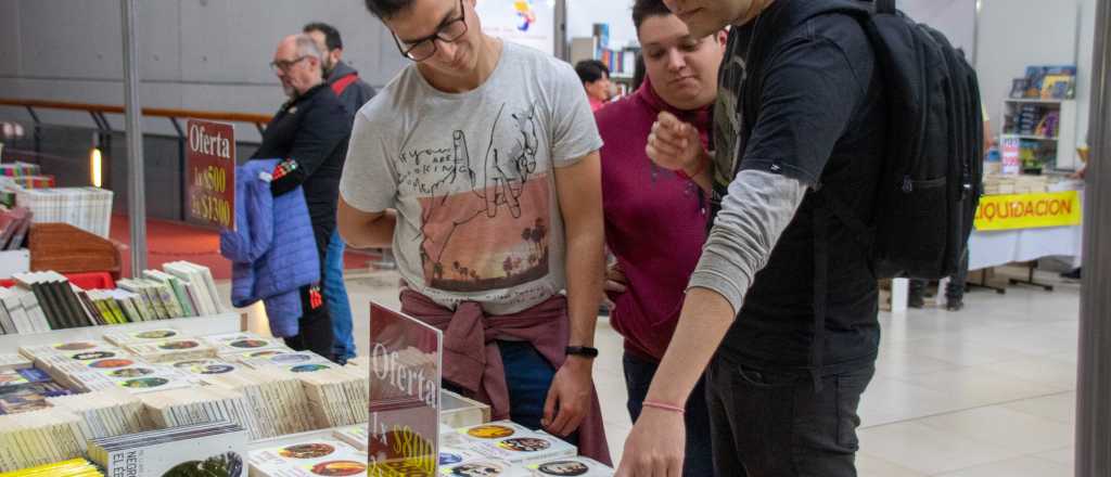 Comenzó la Feria Internacional del Libro 2022 en Mendoza