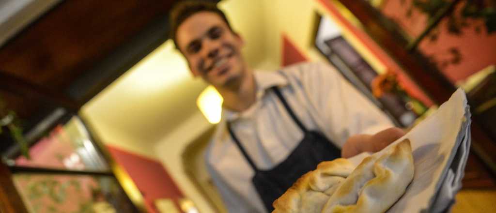 Llega "La noche de la pizza y la empanada" a la Ciudad