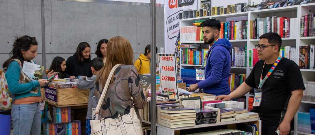 Qué dejó el segundo día de la Feria del Libro en el Le Parc