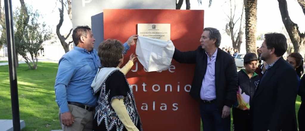 San Rafael inauguró una cancha de hockey y una plaza