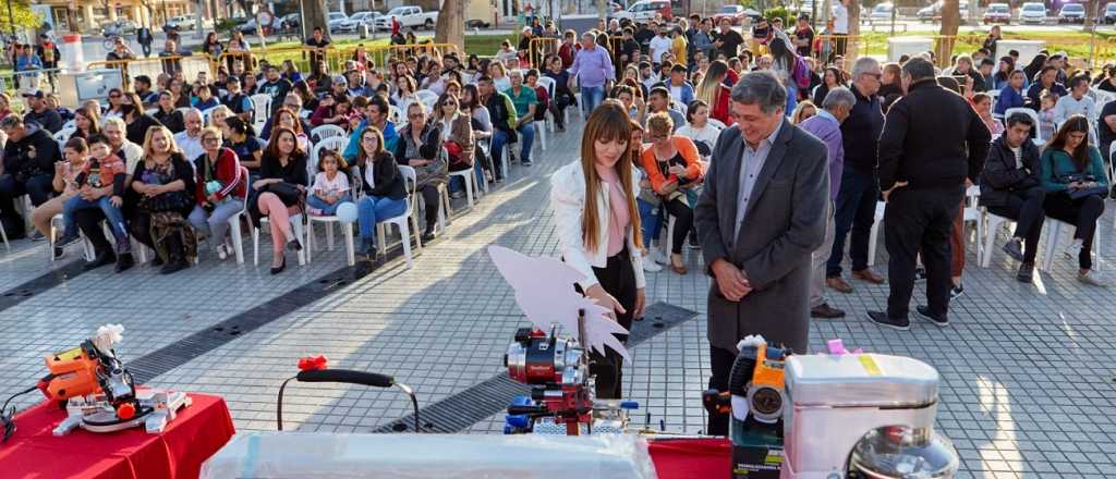 Las Heras entregó insumos a emprendedores locales