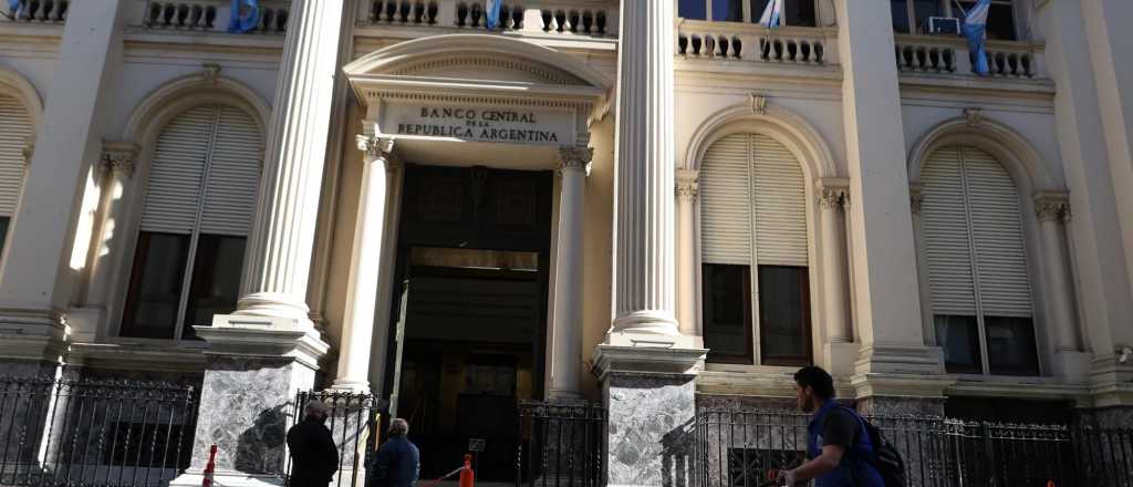 El Banco Central vendió casi 600 millones de dólares, récord en 5 años