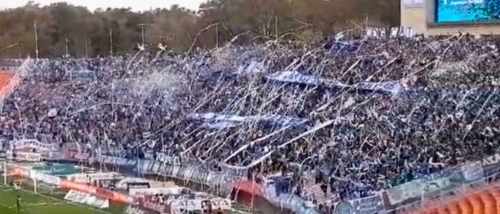 Video: espectacular recibimiento de los hinchas del Tomba ante Boca