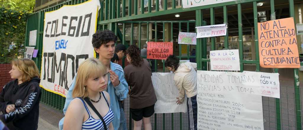 Larreta pedirá $1,5 millones diarios a los padres por la toma de colegios