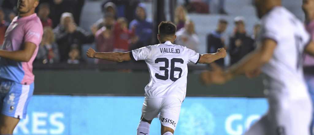 Quinto triunfo al hilo: el Rojo venció a Arsenal y sigue soñando con la Copa