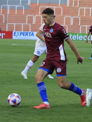 Godoy Cruz ganó y sueña con el ingreso a la Libertadores