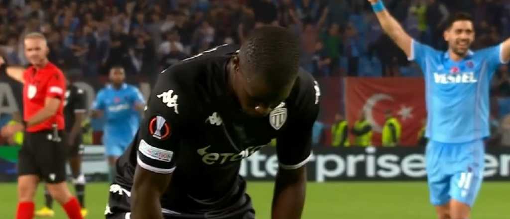 Video: increíble gol en contra en la Europa League