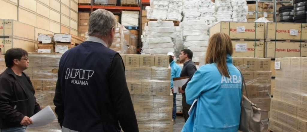 La Aduana denunció a empresas vitivinícolas por importaciones truchas