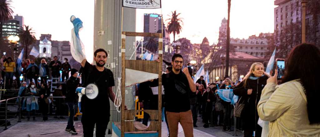 El líder de Revolución Federal fue liberado y dijo que fue un "preso político"