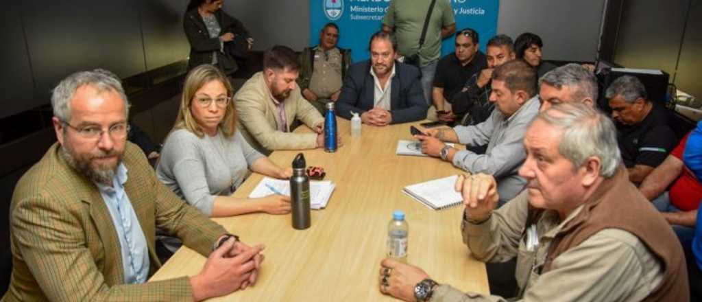 Paritarias: más sectores estudiarán la propuesta salarial del Gobierno